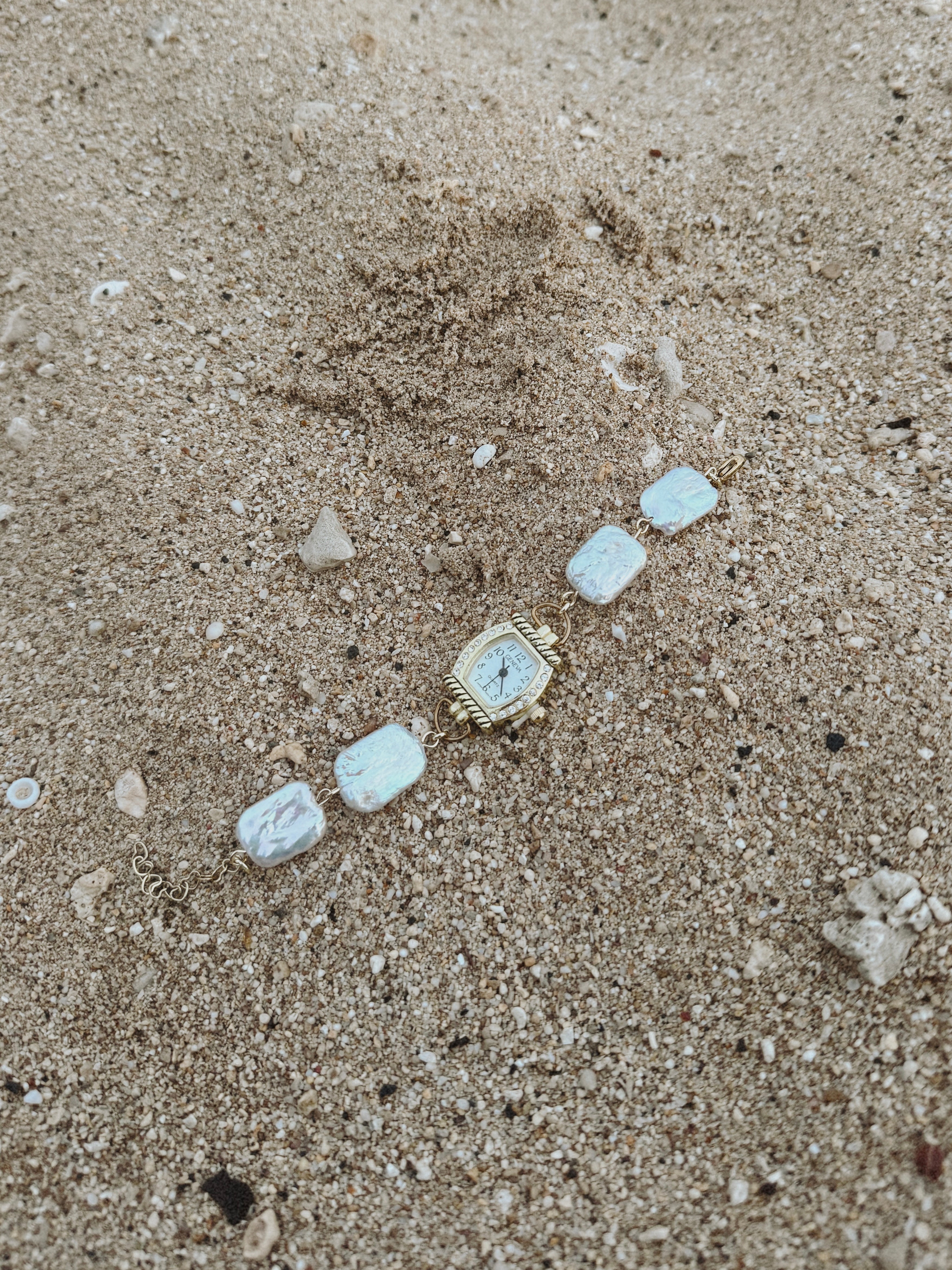 Pearl watch